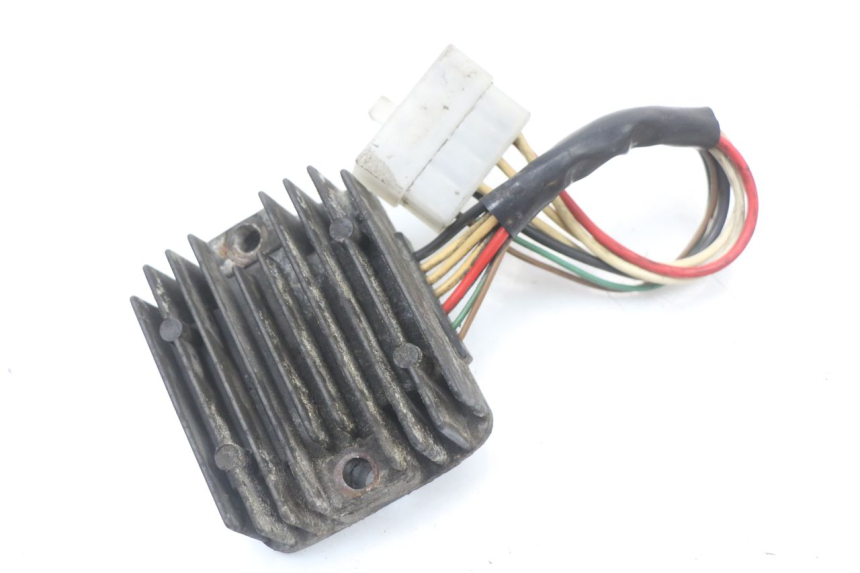 photo de REGOLATORE YAMAHA XJ F 900 (1983 - 1994) - Dettaglio del componente