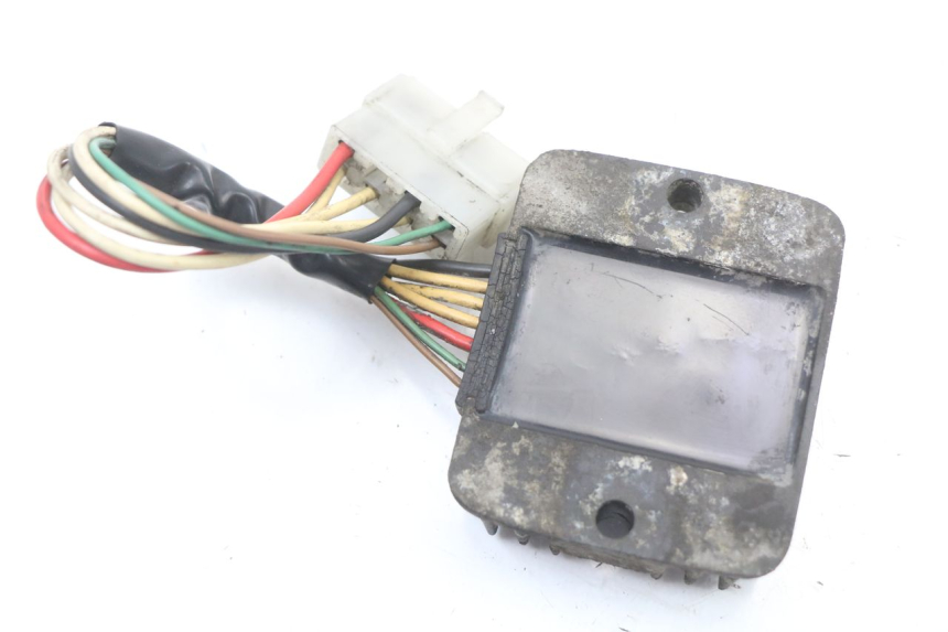 photo de REGOLATORE YAMAHA XJ F 900 (1983 - 1994) - Altra angolazione