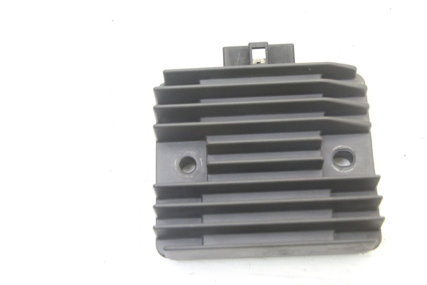 photo de REGOLATORE YAMAHA XJ6 600 (2008 - 2016) - Dettaglio del componente