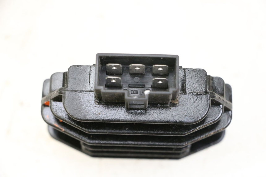 photo de REGOLATORE YAMAHA XJN DIVERSION 600 (2000 - 2003) - Zoom sullo stato d'uso