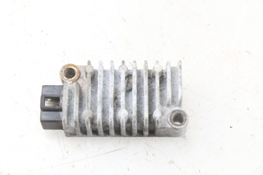 photo de REGOLATORE DI CARICA YAMAHA XJN XJ N DIVERSION 600 (1994 - 1997) - Zoom sullo stato d'uso