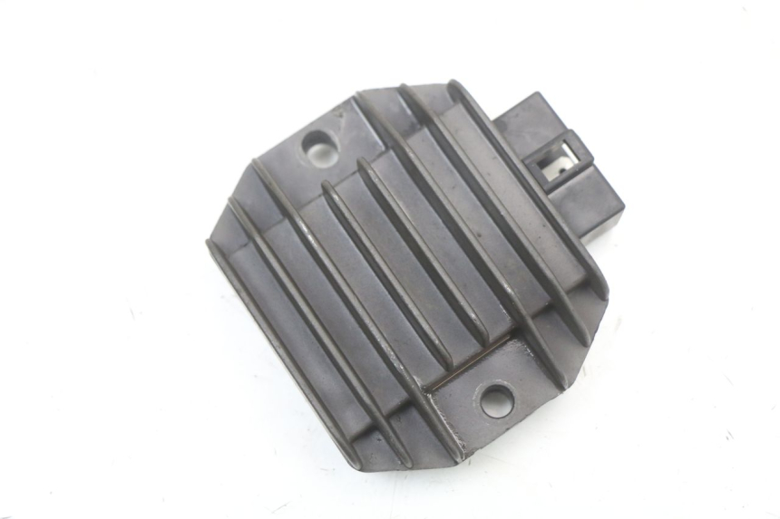 photo de REGOLATORE YAMAHA XJS DIVERSION 600 (1997 - 1999) - Dettaglio del componente