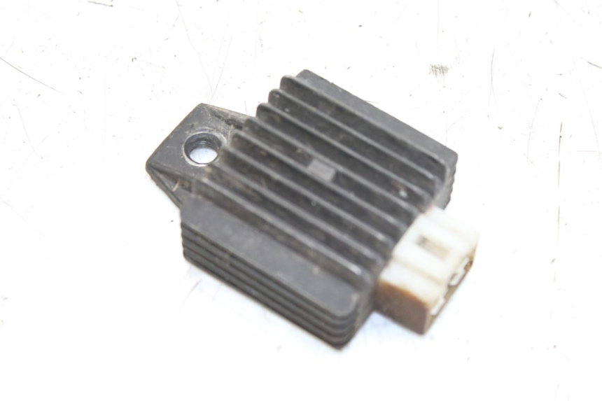 photo de REGOLATORE DI CARICA ZHEJIANG XMOTOS XB-81 50 - Zoom sullo stato d'uso