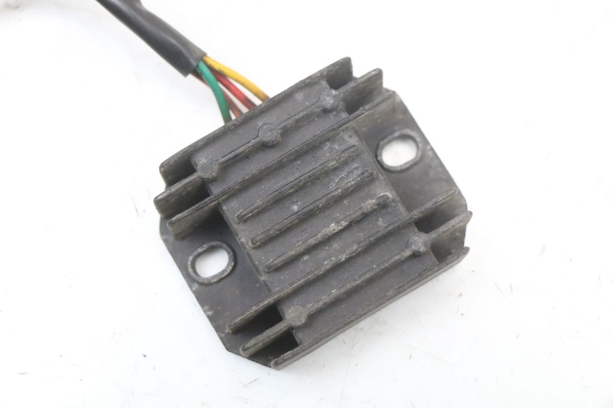 photo de REGOLATORE SYM XS 125 (2007 - 2016) - Zoom sullo stato d'uso