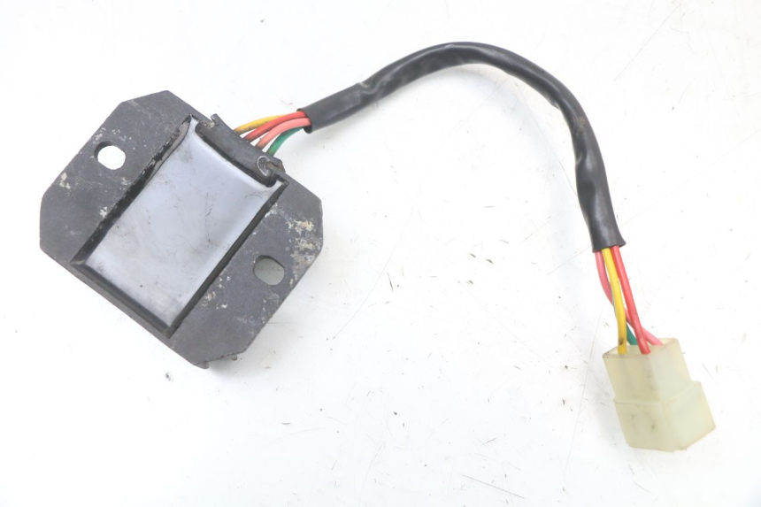 photo de REGOLATORE SYM XS 125 (2007 - 2016) - Altra angolazione