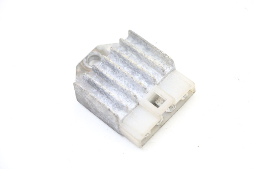 photo de REGOLATORE YAMAHA BW'S NG NEXT GENERATION 50 (1996 - 2003) - Vista principale