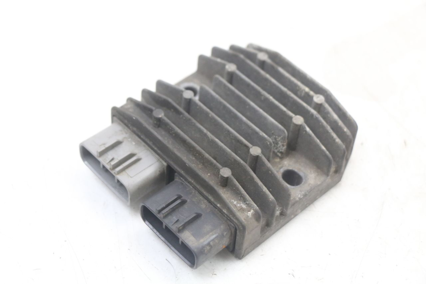 photo de REGOLATORE DI CARICA YAMAHA FJR ABS 1300 (2006 - 2012) - Stato della superficie e materiale