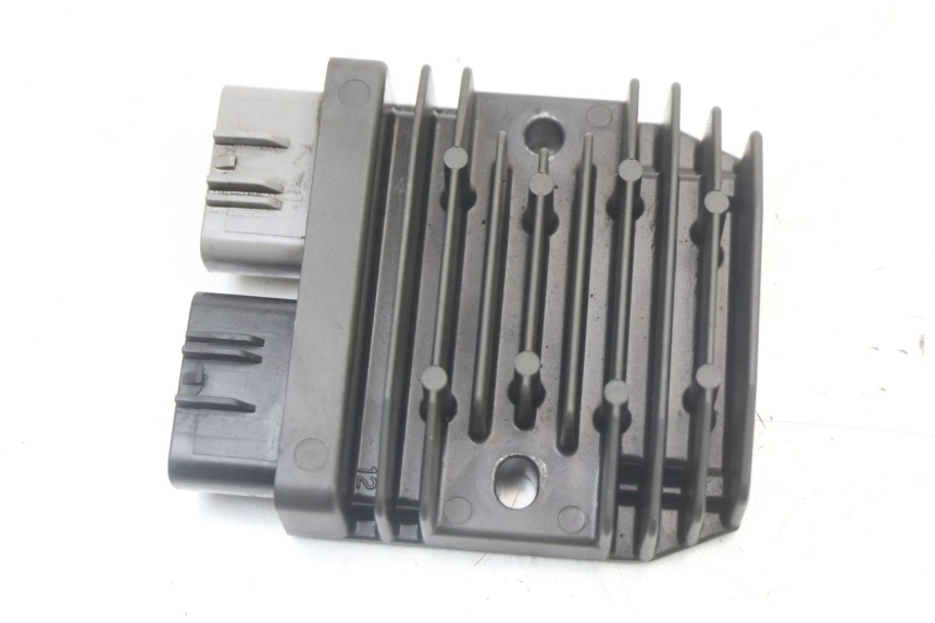 photo de REGOLATORE YAMAHA FZ1 FAZER 1000 (2007 - 2009) - Dettaglio del componente