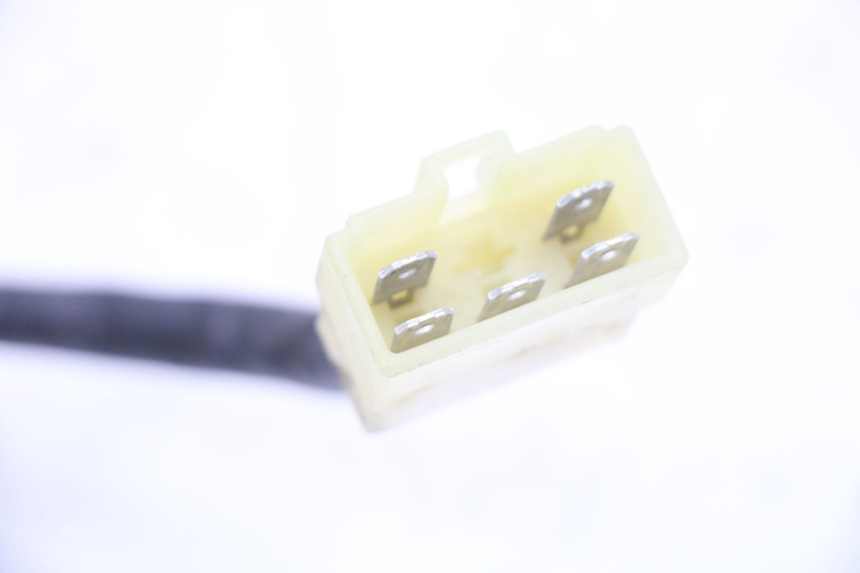 photo de REGOLATORE DI CARICA YAMAHA FZS FAZER 600 (2001 - 2003) - Vista d'insieme del prodotto