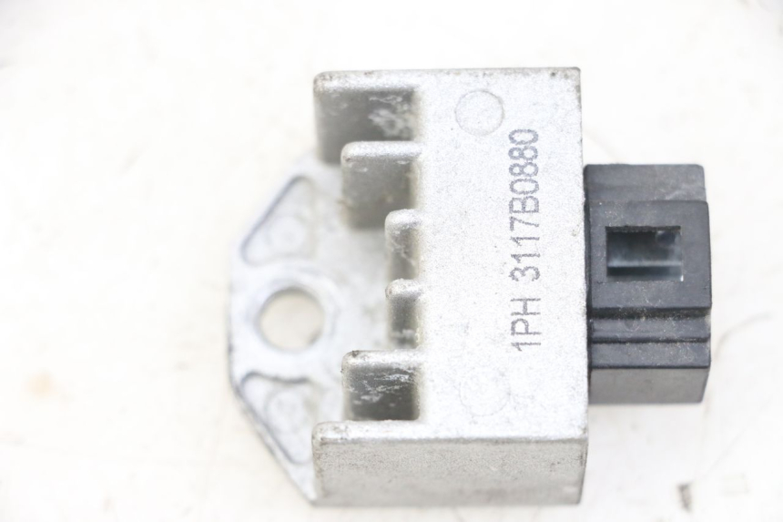 photo de REGOLATORE YAMAHA NEO'S NEOS 2T EASY 50 (2013 - 2016) - Vista principale