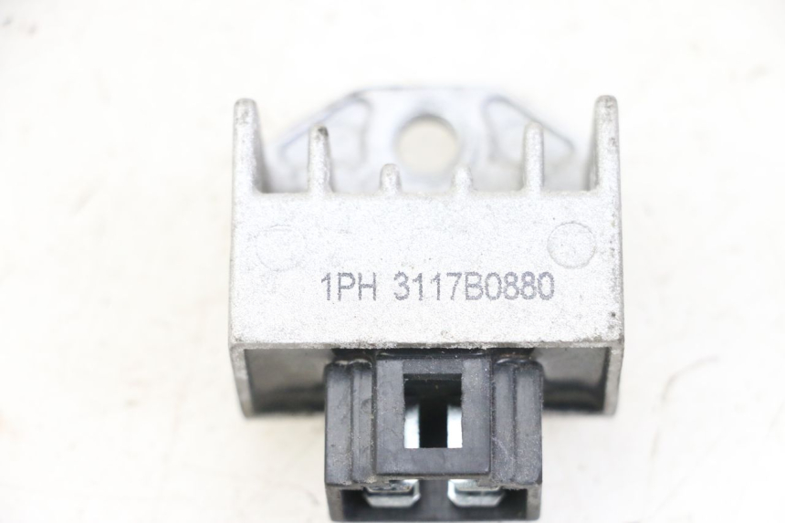 photo de REGOLATORE YAMAHA NEO'S NEOS 2T EASY 50 (2013 - 2016) - Altra angolazione