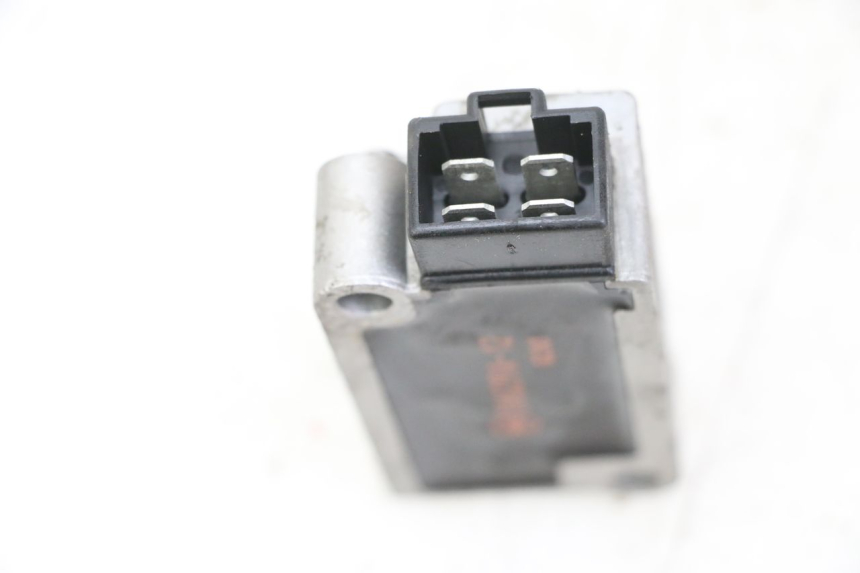 photo de REGOLATORE DI CARICA YAMAHA NEOS NEO'S 4T 50 (2008 - 2016) - Zoom sullo stato d'uso