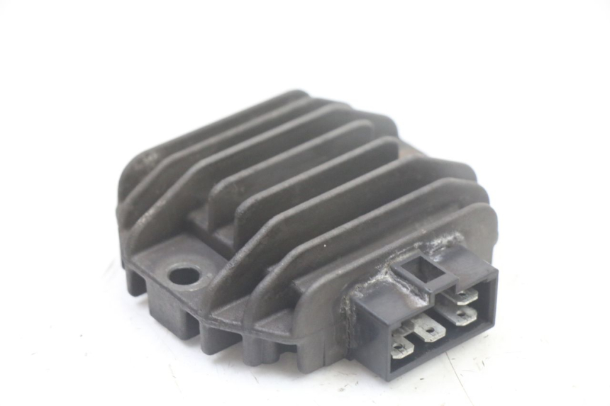 photo de REGOLATORE YAMAHA X-MAX XMAX ABS 250 (2010 - 2014) - Vista principale