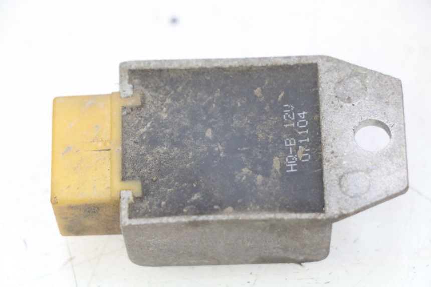 photo de REGOLATORE DI CARICA YIYING YY50QT-10 50 (2007 - 2022) - Zoom sullo stato d'uso