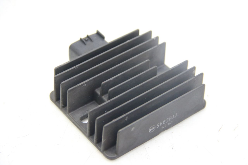 photo de REGOLATORE DI CARICA KAWASAKI Z ABS 1000 (2014 - 2020) - Dettaglio del componente