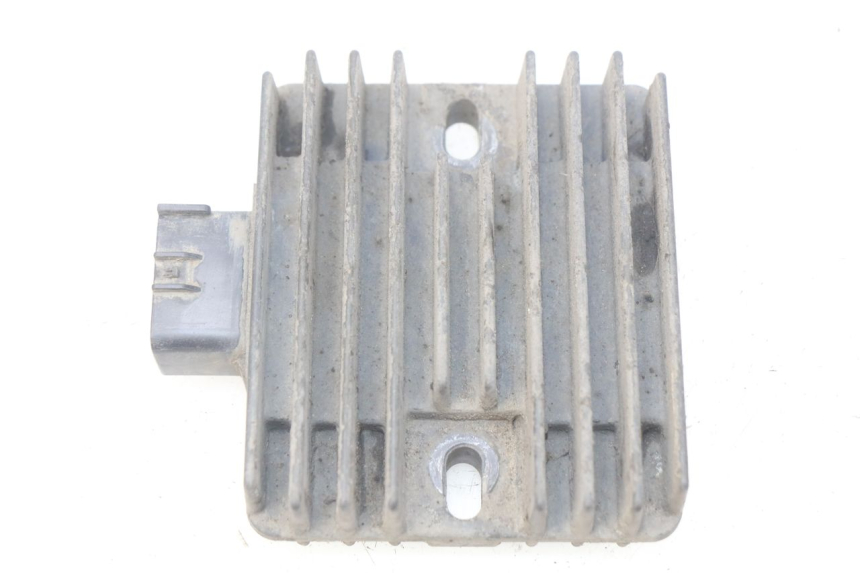 photo de REGOLATORE DI CARICA KAWASAKI Z S 750 (2003 - 2006) - Vista principale