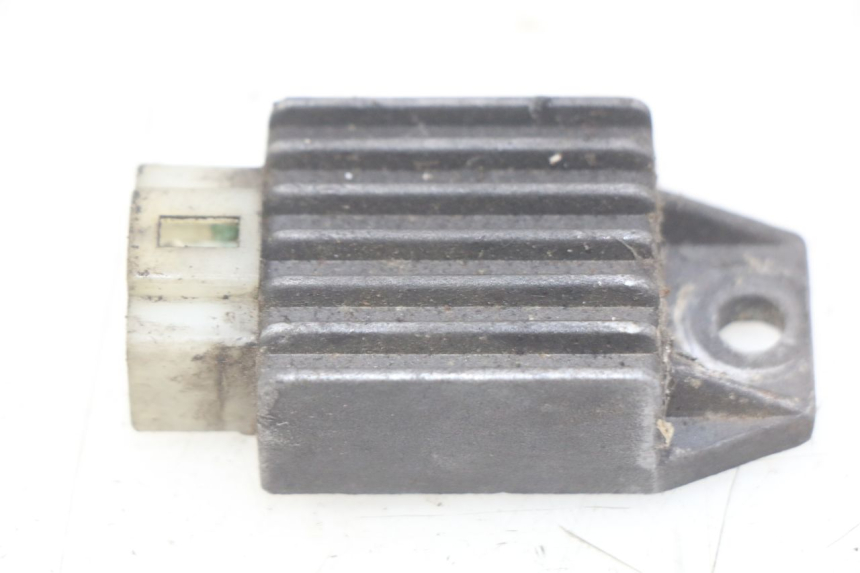 photo de REGOLATORE DI CARICA PEUGEOT ZENITH 50 (1994 - 1999) - Vista principale