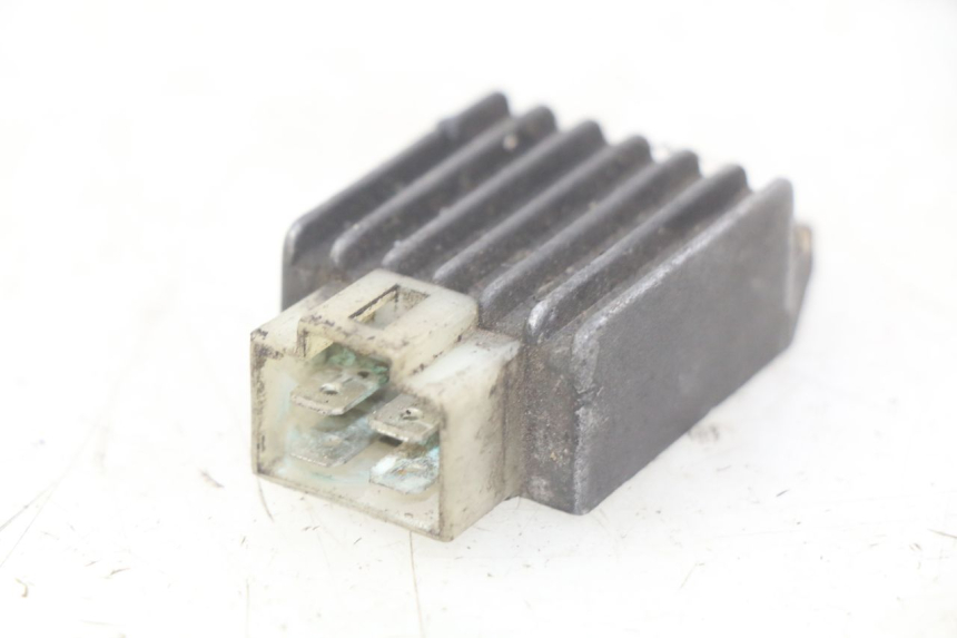 photo de REGOLATORE DI CARICA PEUGEOT ZENITH 50 (1994 - 1999) - Dettaglio del componente