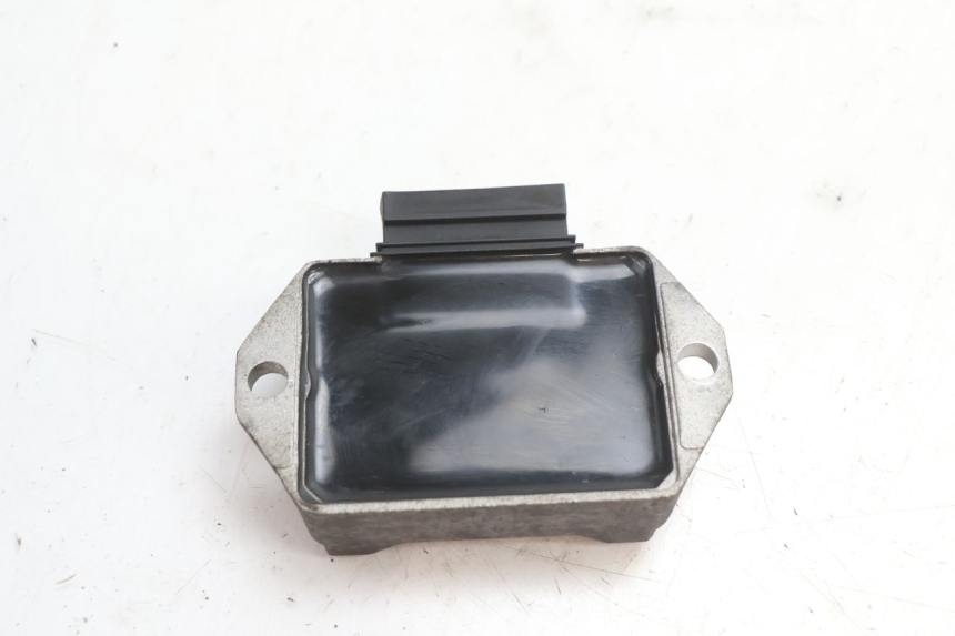 photo de REGOLATORE DI CARICA PIAGGIO ZIP 2T 50 (2009 - 2019) - Zoom sullo stato d'uso