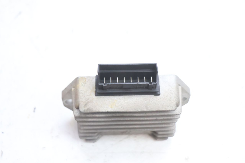 photo de REGOLATORE DI CARICA PIAGGIO ZIP 2T 50 (2009 - 2019) - Altra angolazione
