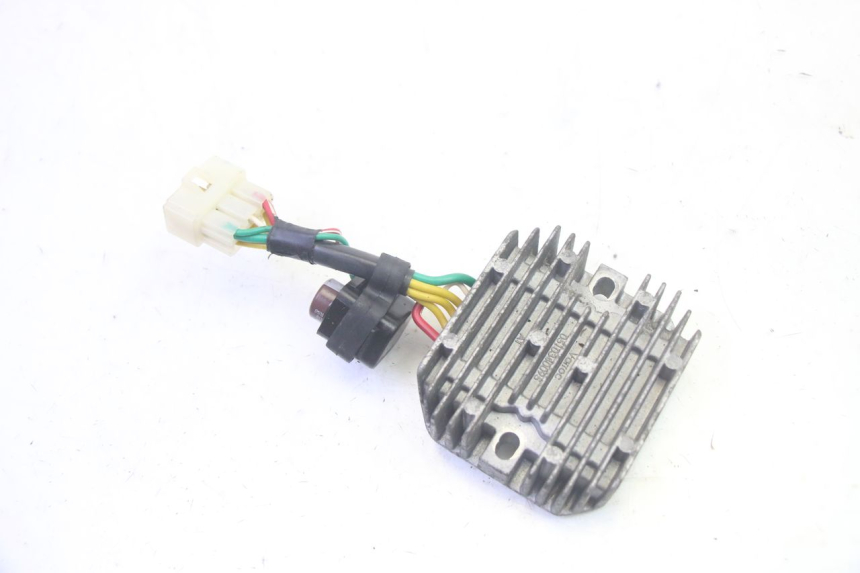 photo de REGOLATORE DI CARICA PIAGGIO ZIP 4T 50 (2018 - 2020) - Vista principale