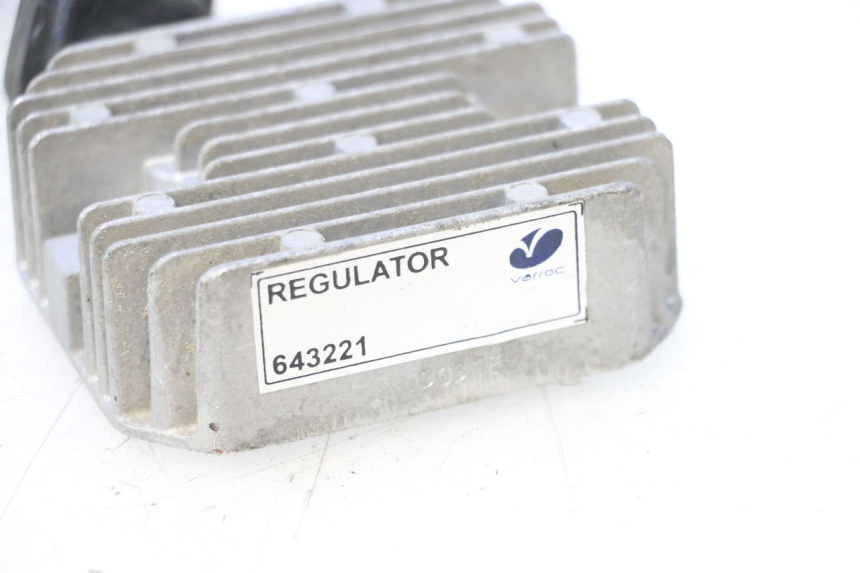 photo de REGOLATORE DI CARICA PIAGGIO ZIP 4T 50 (2018 - 2020) - Dettaglio del componente