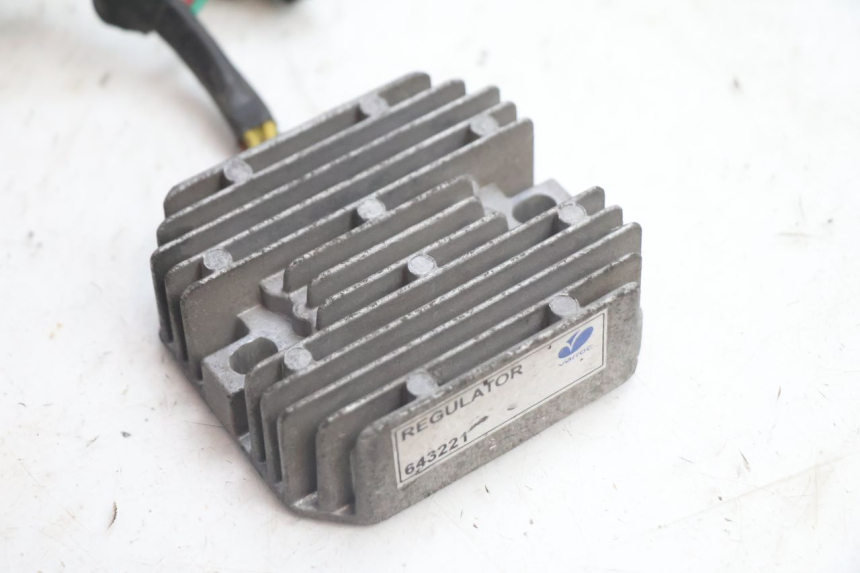 photo de REGOLATORE DI CARICA PIAGGIO ZIP 4T 50 (2018 - 2020) - Dettaglio del componente