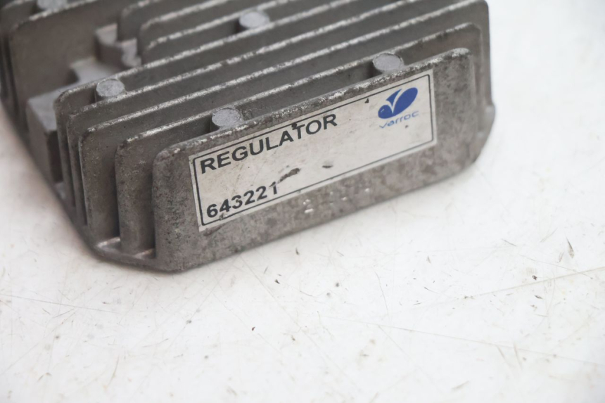 photo de REGOLATORE DI CARICA PIAGGIO ZIP 4T 50 (2018 - 2020) - Zoom sullo stato d'uso