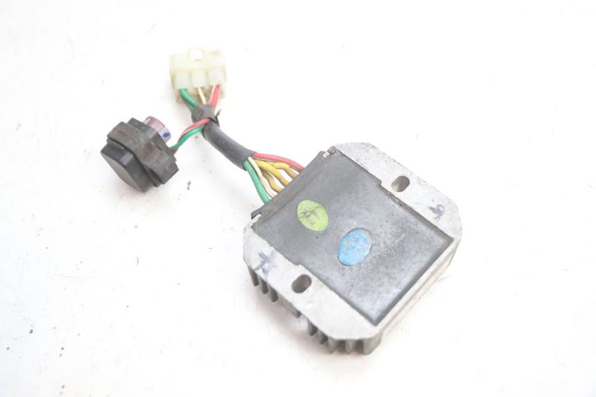 photo de REGOLATORE DI CARICA PIAGGIO ZIP 4T 50 (2018 - 2020) - Primo piano tecnico
