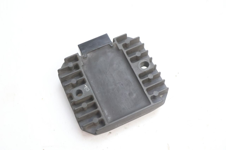 photo de REGOLATORE DI CARICA KAWASAKI ZX-6R ZX6R 600 (1995 - 1997) - Zoom sullo stato d'uso