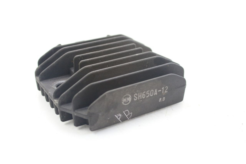 photo de REGOLATORE DI CARICA KAWASAKI ZZR 600 (1995 - 2004) - Vista principale