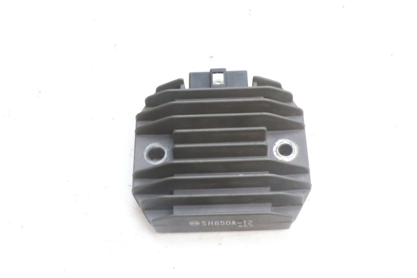 photo de REGOLATORE DI CARICA KAWASAKI ZZR 600 (1995 - 2004) - Dettaglio del componente