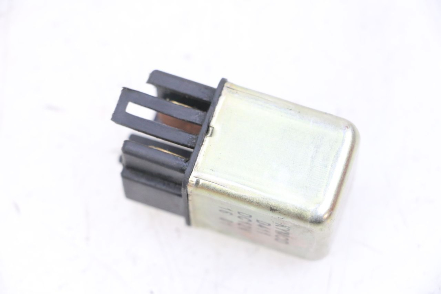 photo de RELE' AVVIAMENTO KYMCO AGILITY 16+ 4T 50 (2018 - 2023) - Altra angolazione