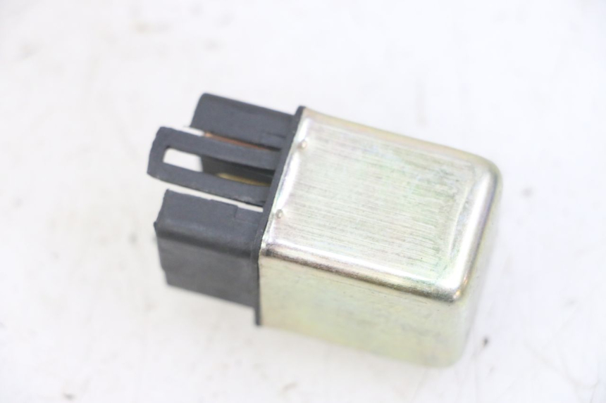 photo de RELE' AVVIAMENTO KYMCO AGILITY 4T 50 (2005 - 2018) - Dettaglio del componente