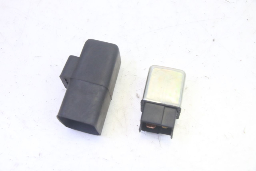 photo de RELE' AVVIAMENTO KYMCO AGILITY 4T 50 (2018 - 2022) - Vista principale