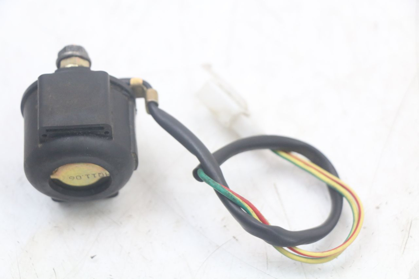 photo de RELE' AVVIAMENTO JONWAY AZTRAL 125 (2008 - 2017) - Zoom sullo stato d'uso