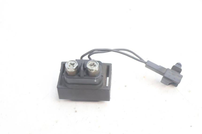 photo de RELE AVVIAMENTO SUZUKI BURGMAN EXECUTIVE ABS 650 (2006 - 2012) - Dettaglio del componente