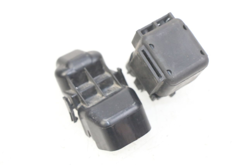 photo de RELE' AVVIAMENTO HONDA CB R 1000 (2018 - 2023) - Altra angolazione