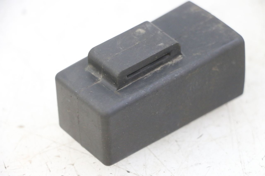 photo de RELE AVVIAMENTO HONDA CRF-F CRF F 110 (2019 - 2022) - Zoom sullo stato d'uso