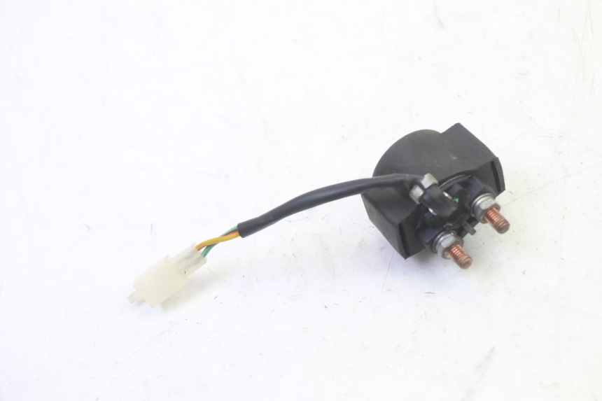 photo de RELE' AVVIAMENTO SYM CROX 4T 50 (2016 - 2023) - Zoom sullo stato d'uso