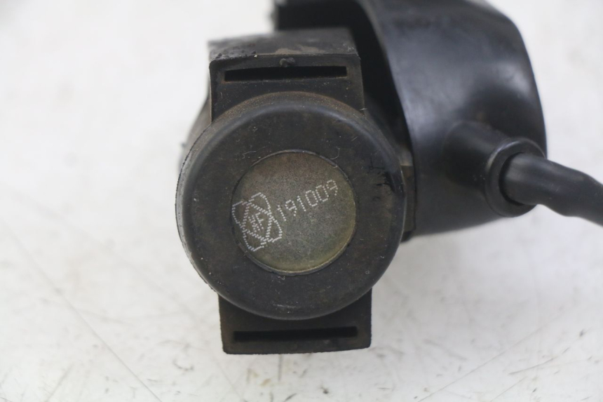 photo de RELE' AVVIAMENTO LONGJIA DIGITA 4T 50 (2019 - 2022) - Altra angolazione