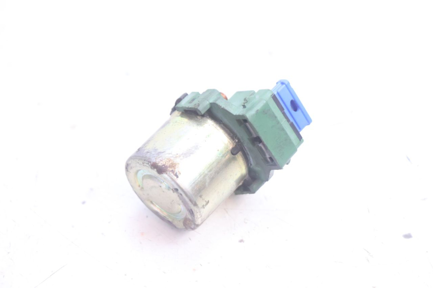 photo de RELE AVVIAMENTO CF MOTO E-CHARM 125 (2005 - 2008) - Primo piano tecnico