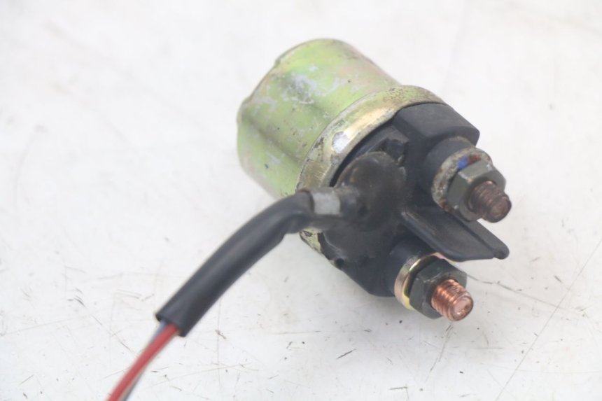 photo de RELE' AVVIAMENTO MBK FLAME X 125 (2004 - 2007) - Primo piano tecnico