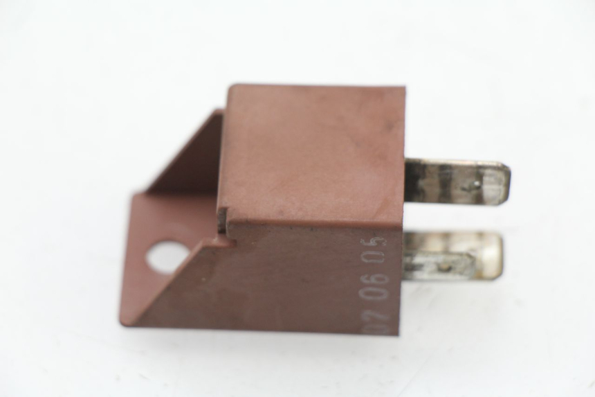 photo de RELE' AVVIAMENTO PIAGGIO FLY 2T 50 (2004 - 2017) - Dettaglio del componente