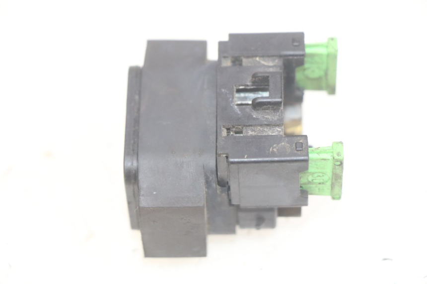 photo de RELE' AVVIAMENTO YAMAHA FZS FAZER 600 (1998 - 2001) - Dettaglio del componente