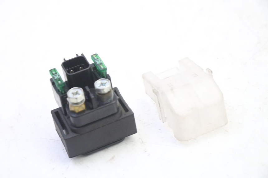 photo de RELE AVVIAMENTO SUZUKI GSR 750 (2011 - 2017) - Vista principale