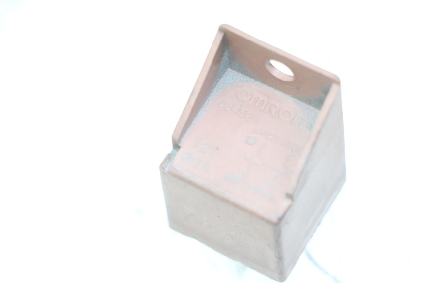 photo de RELE AVVIAMENTO PIAGGIO IE MP3 YOURBAN 300 (2011 - 2016) - Dettaglio del componente