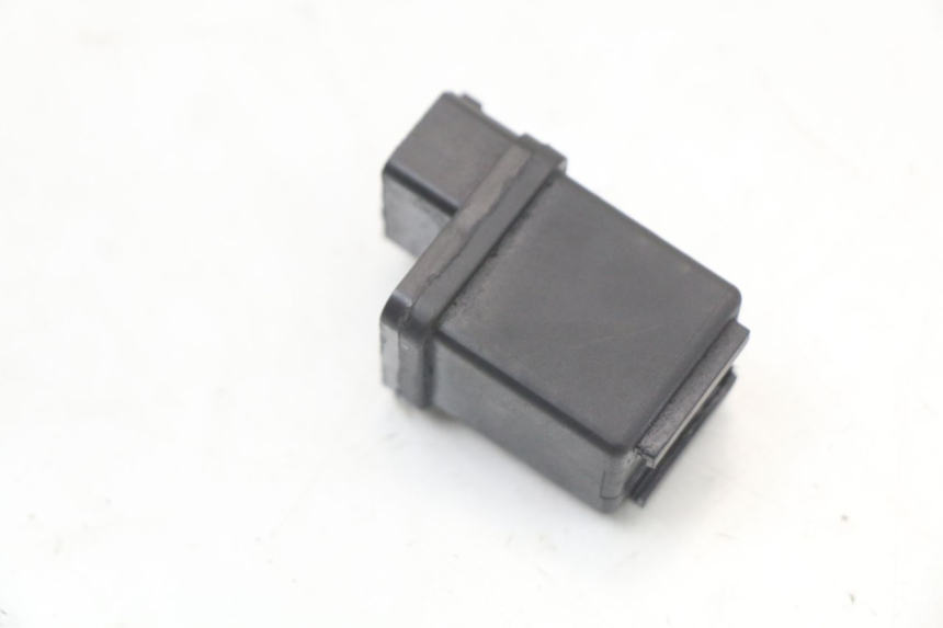 photo de RELE AVVIAMENTO PEUGEOT KISBEE 2T 50 (2018 - 2022) - Zoom sullo stato d'uso