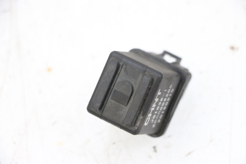 photo de RELE' AVVIAMENTO PEUGEOT KISBEE 2T 50 (2010 - 2017) - Dettaglio del componente