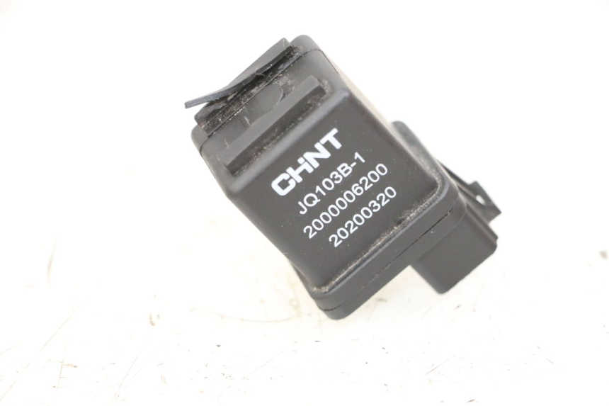 photo de RELE' AVVIAMENTO PEUGEOT KISBEE 4T 50 (2018 - 2022) - Dettaglio del componente